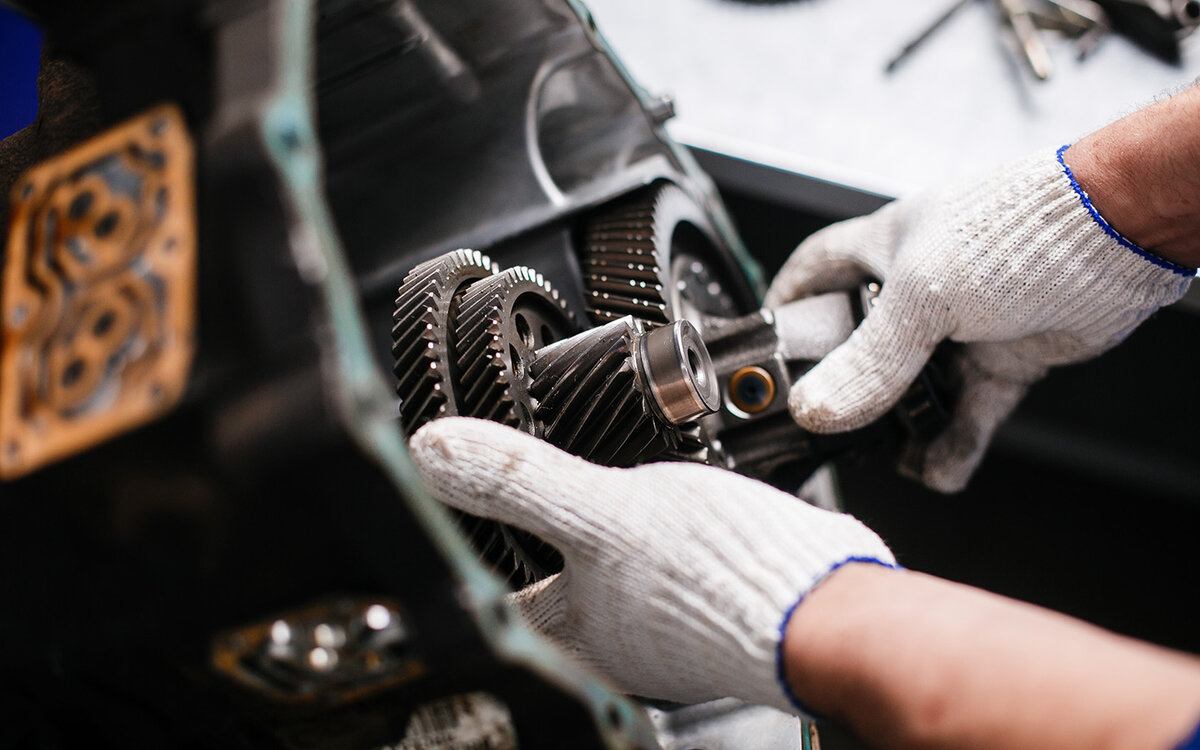 Transmission and Gearbox Repair Services at Marnyxo